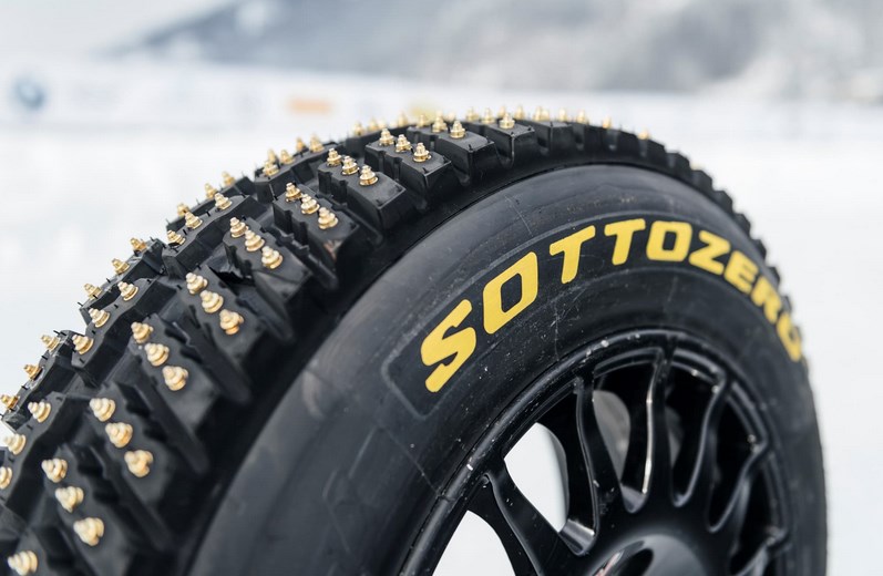 Pneus de neve com pregos Pirelli Sottozero